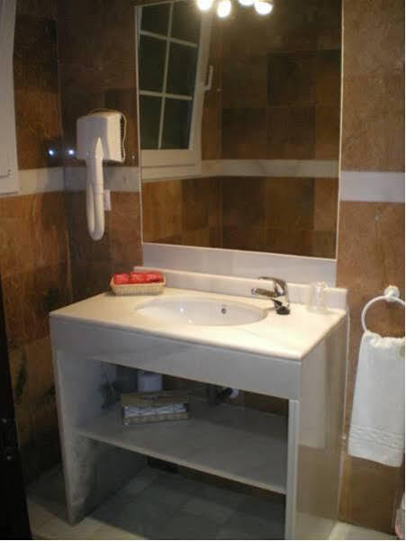 Hotel La Parrita 3*
