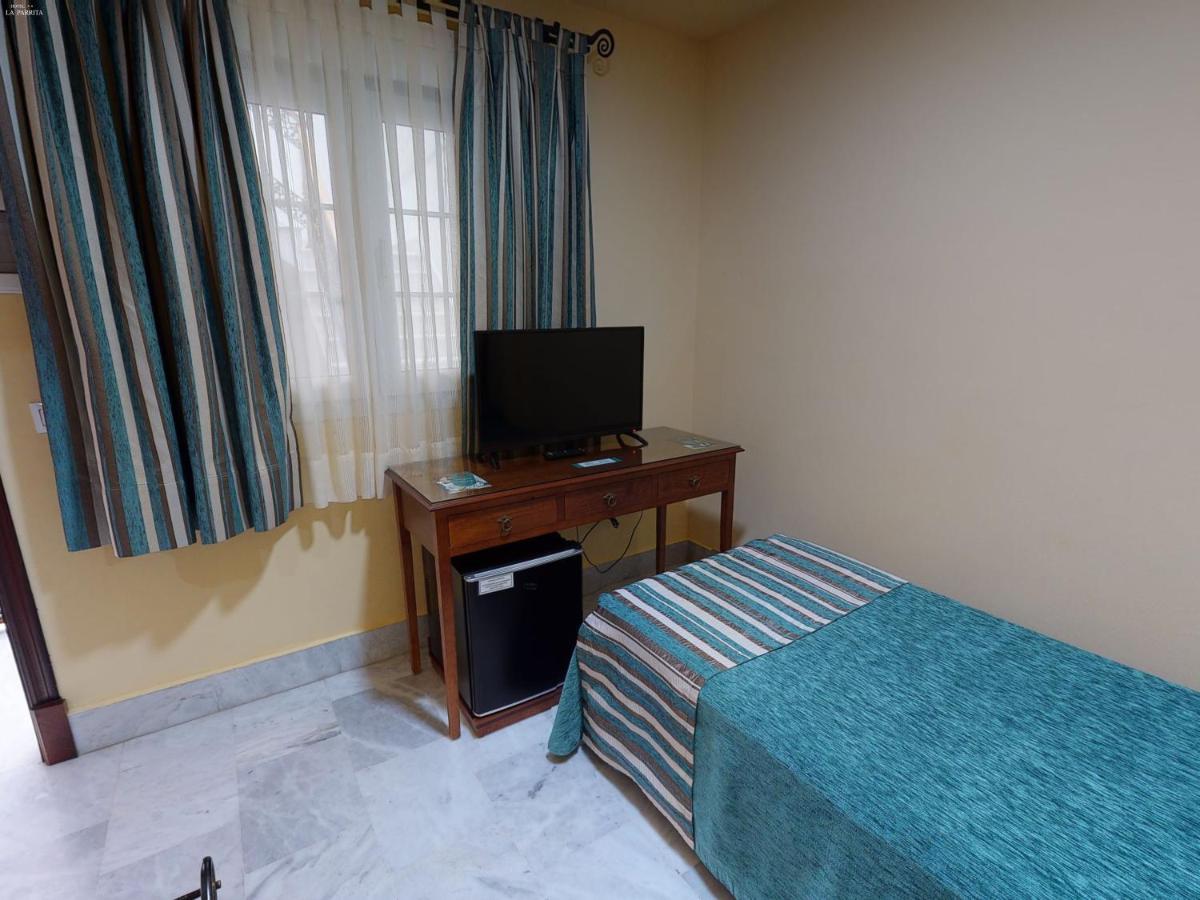 La Parrita Hotel 3*